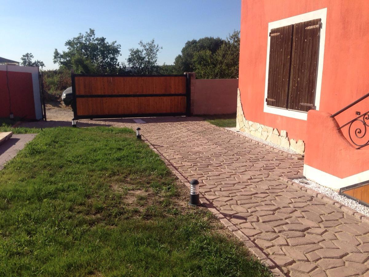 Is Tanas Bed & Breakfast Serdiana Exterior foto